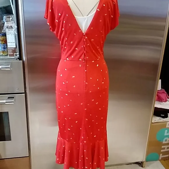 Dress - Picture 2 of 9